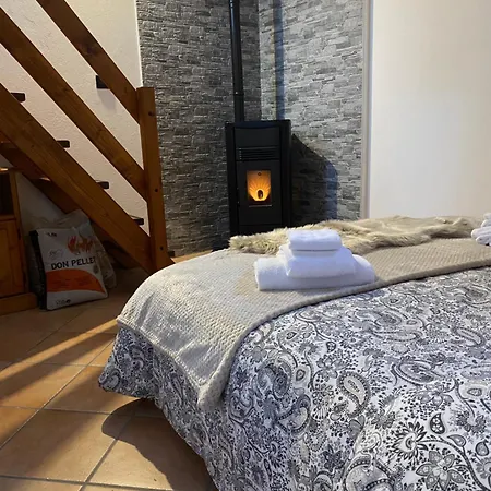 Casa Dello Scoiattolo Immersa Nel Con Vista Casale Corte Cerro