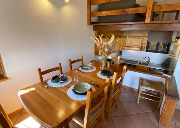 Casa Dello Scoiattolo Immersa Nel Con Vista Feriehus