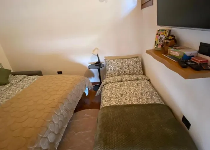 Casa Dello Scoiattolo Immersa Nel Con Vista Feriehus Casale Corte Cerro