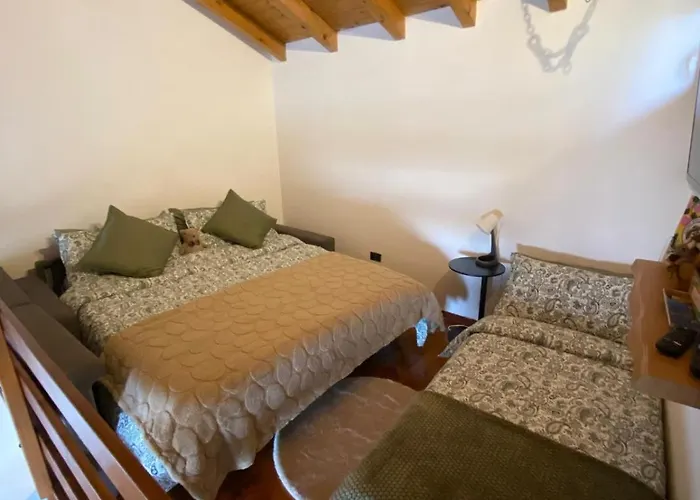 Feriehus Casa Dello Scoiattolo Immersa Nel Con Vista