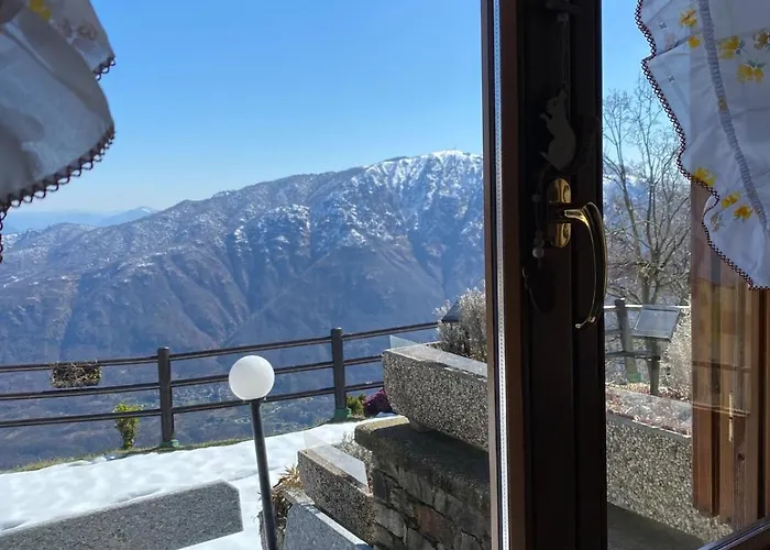 Casa Dello Scoiattolo Immersa Nel Con Vista Feriehus